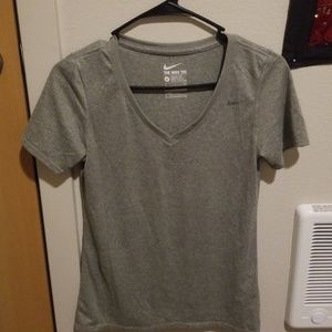 Nike v -neck tee
